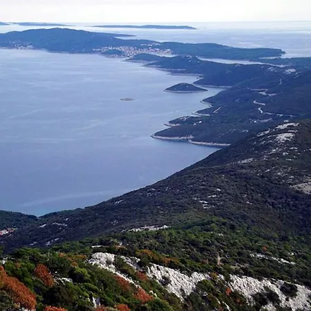 Casa de Férias Charming House In Sveti Jakov, Mountain View Sveti Jakov