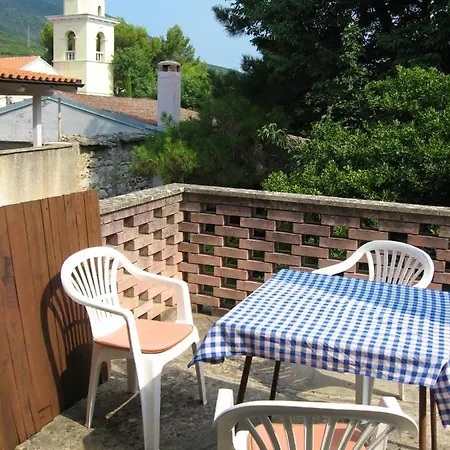 Charming House In Sveti Jakov, Mountain View Sveti Jakov