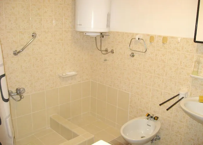 Charming House In Sveti Jakov, Mountain View Sveti Jakov