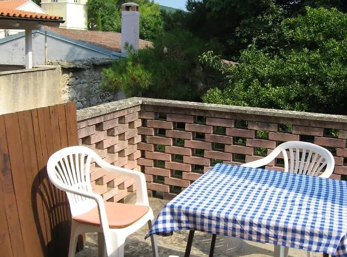 Charming House In Sveti Jakov, Mountain View Sveti Jakov