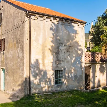 Charming House In Sveti Jakov, Mountain View * Sveti Jakov