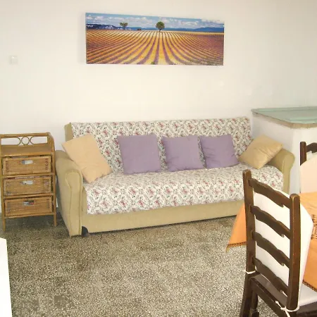 בית נופש Charming House In Sveti Jakov, Mountain View Sveti Jakov