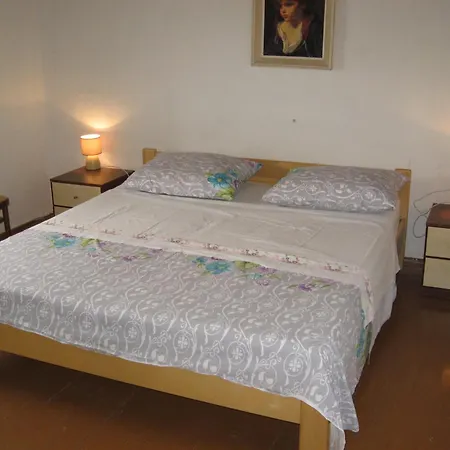 Сasa de vacaciones Charming House In Sveti Jakov, Mountain View *