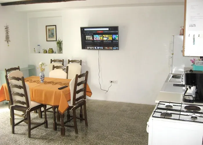 Charming House In Sveti Jakov, Mountain View Sveti Jakov